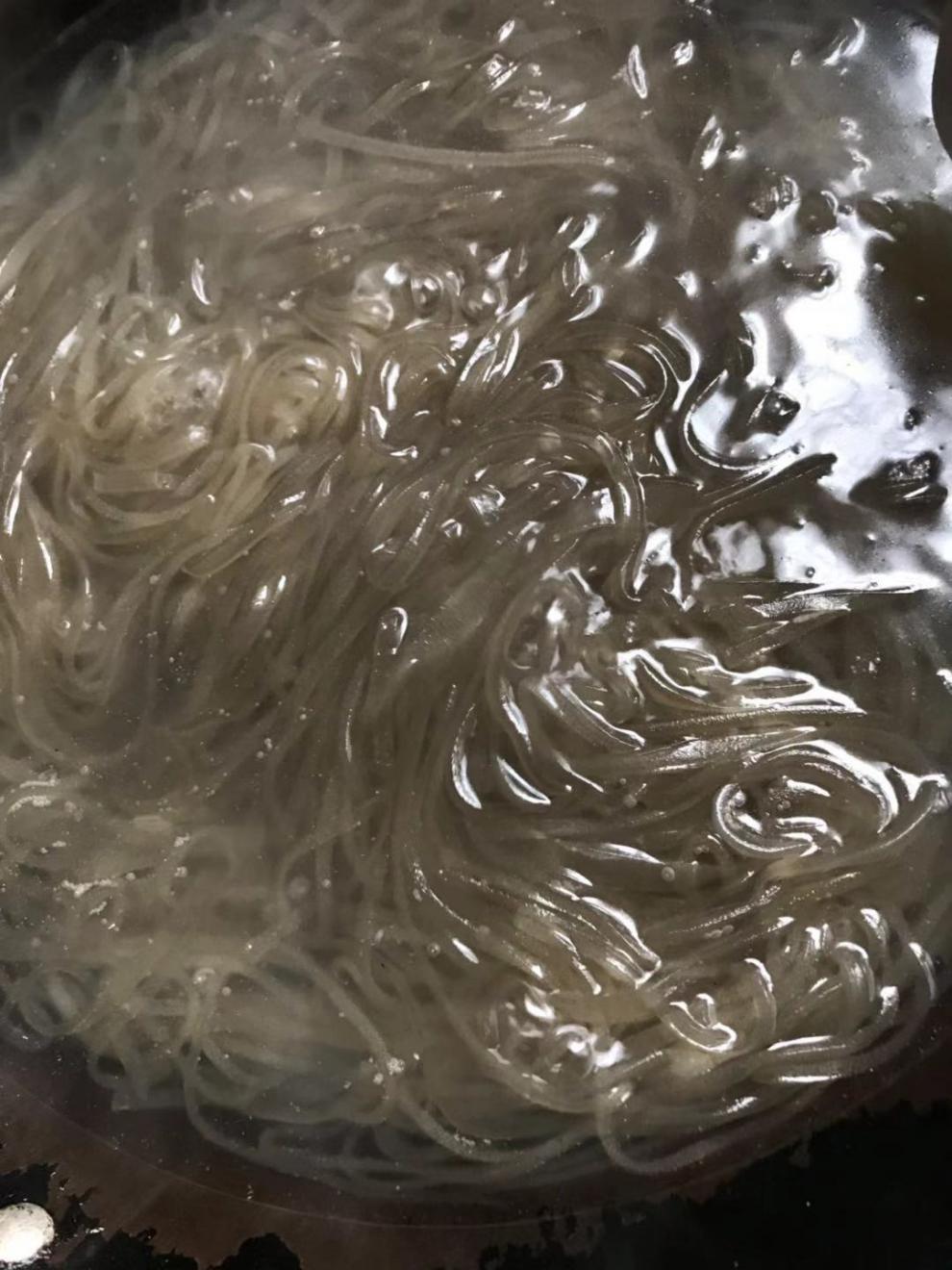 江西薯粉纯手工红薯粉条酸辣粉正宗农家红薯粉宽粉火锅粉条地瓜粉2斤