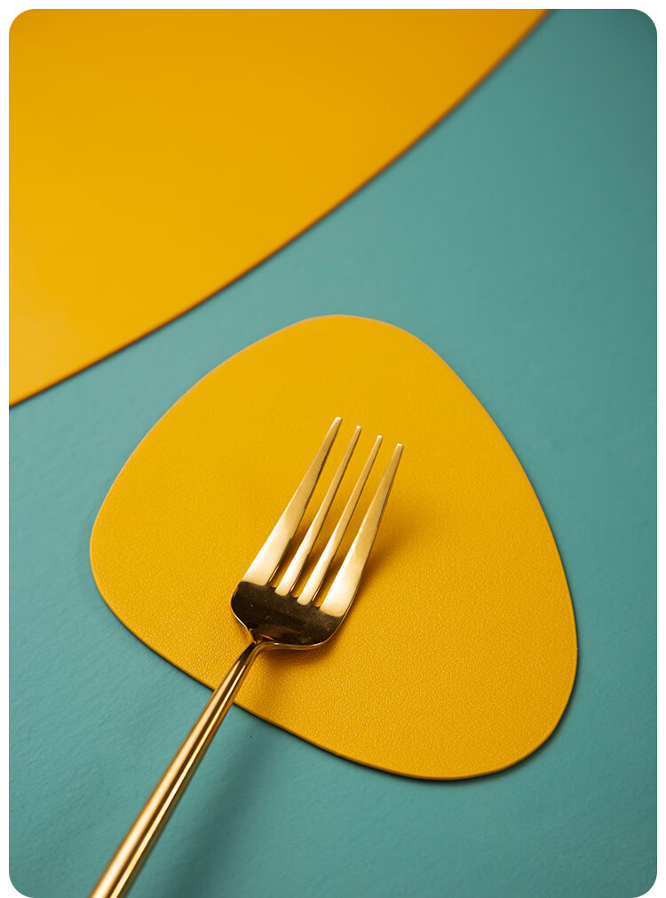 餐垫椭圆皮革西餐垫北欧隔热垫防烫防尘桌垫杯垫防水