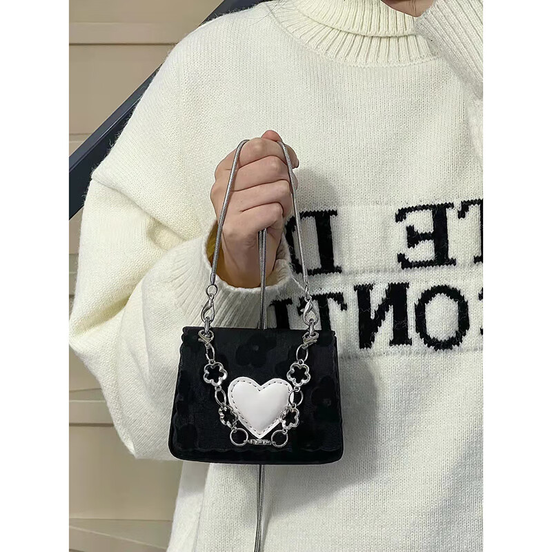 creamcouch小包包女2022新款潮斜挎包感ins小众设计黑色甜酷迷你零