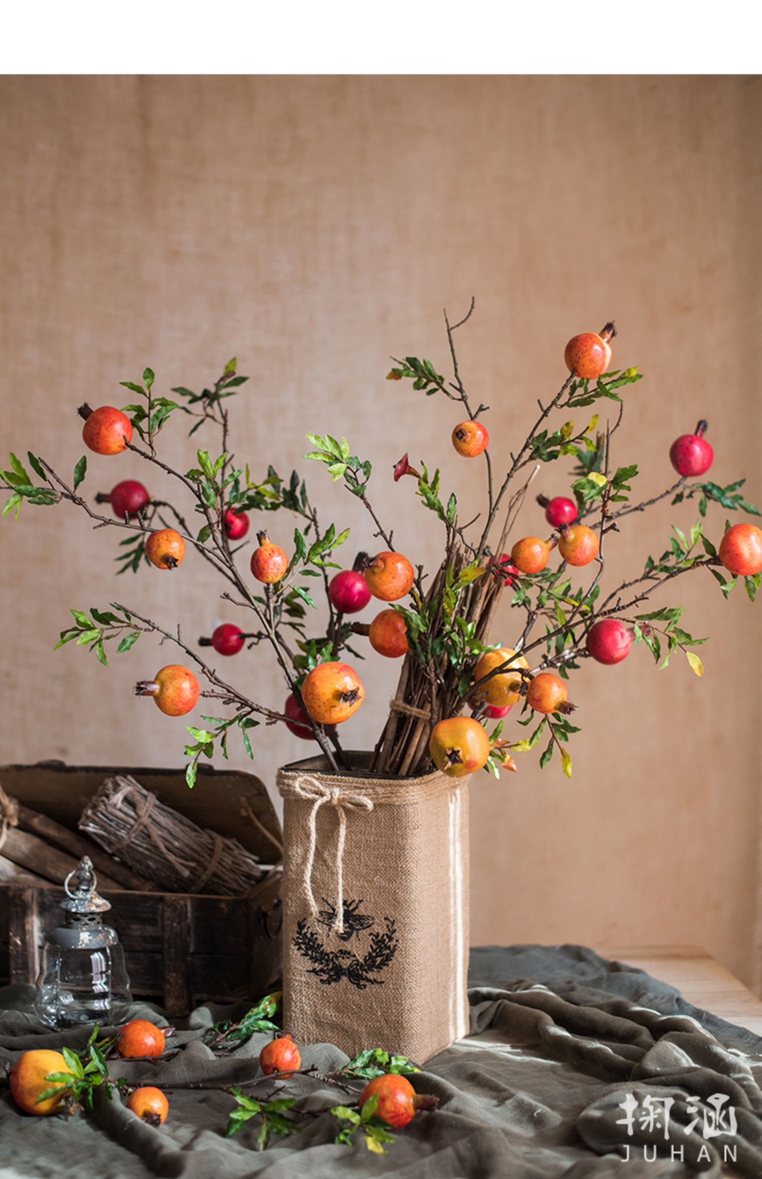 仿真石榴果树枝精致仿真花家居软装饰摆件插花桌面地面蜜蜂花器5支