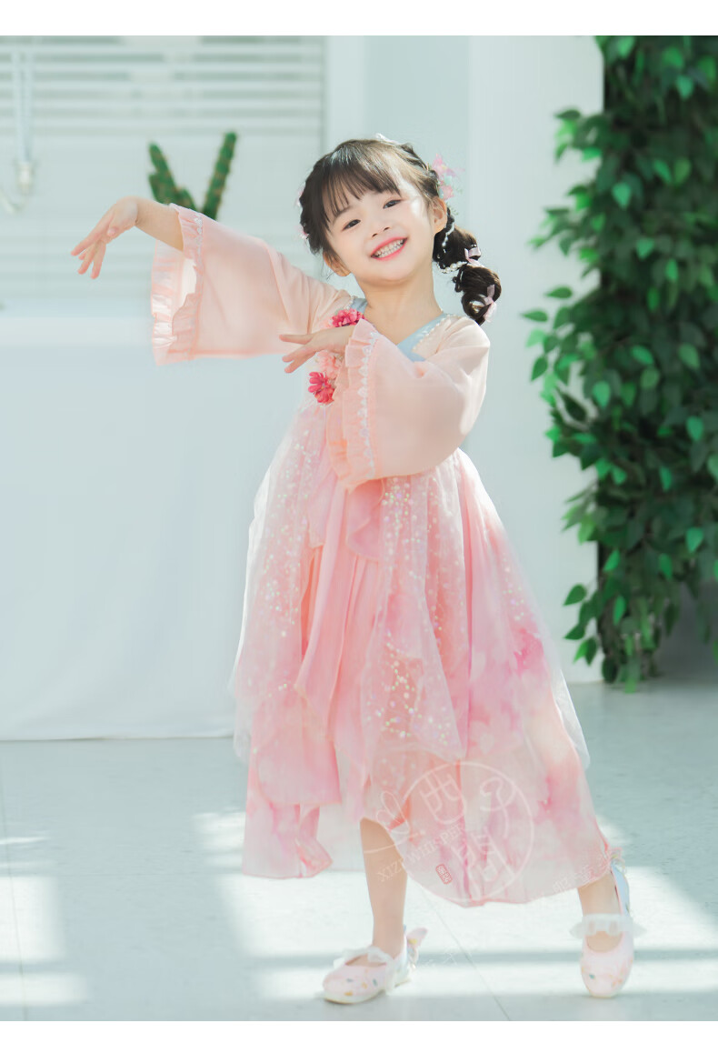 西子问女童汉服春秋仙国风唐装礼服新款小女孩改良襦裙繁花粉色风铃