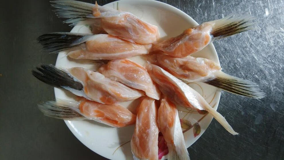 三文鱼 边角料 大西洋鲑鱼烤鱼鳍清蒸鱼鳍1kg*2 烧烤原料 4kg鱼鳍