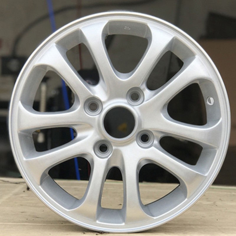 适配老款北京现代伊兰特瑞纳14寸15寸16寸轮毂2016款北京现代悦纳14寸