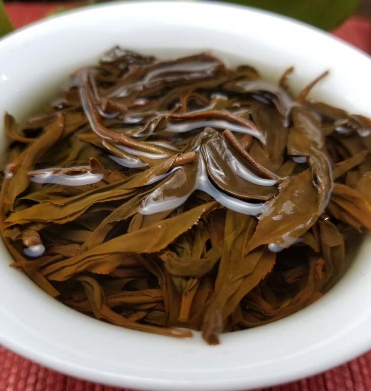 5折滇红茶云南凤庆千年野生古树茶蜜香果香滇红千年野生古树春茶252g