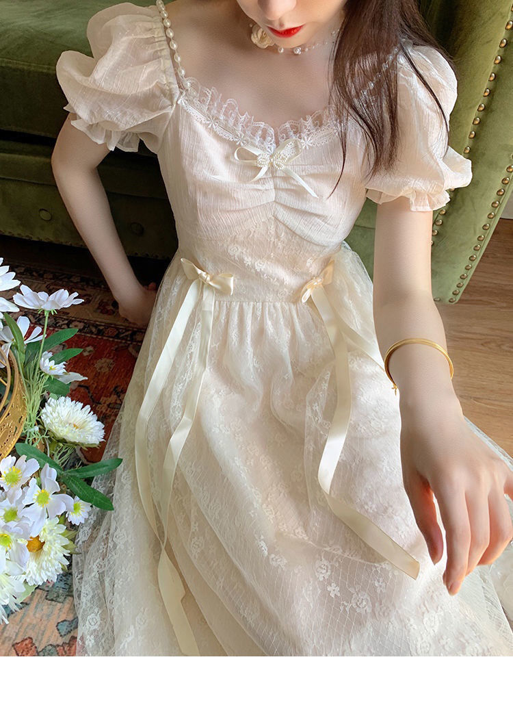 御阅泡泡袖蝴蝶结公主裙夏季法式仙森系蕾丝珍珠仙女裙中长款连衣裙