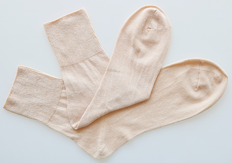 女松口袜子中老年棉老式罗口棉纱袜中高筒老人袜孕妇月子袜 黑色薄款