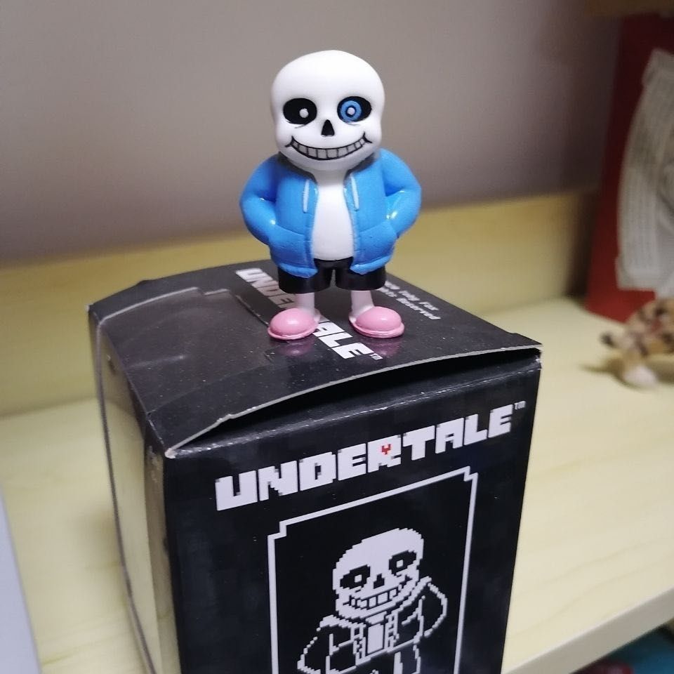 sans 传说之下 sans 玩偶模型 sn9137 sans无底座