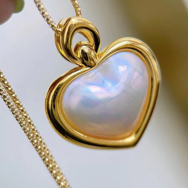 南洋半岛马贝珍珠爱心吊坠海水珍珠项链18k金镶嵌轻奢名媛锁骨链送