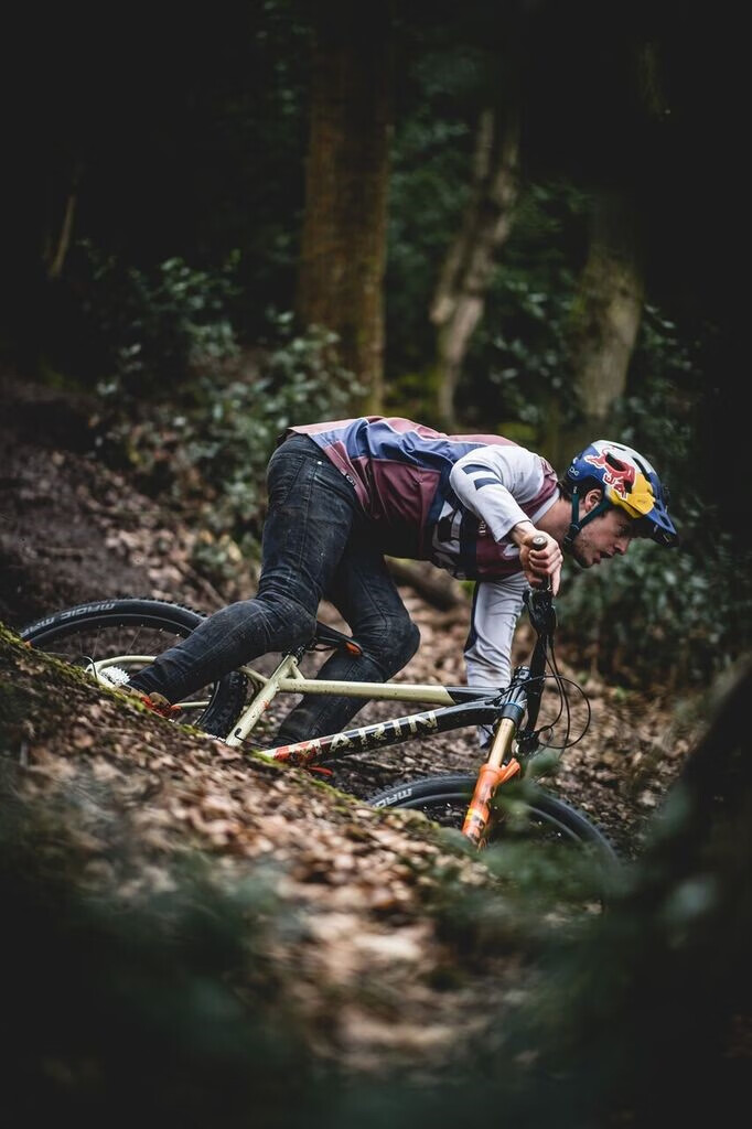 瑞豹自行车美国马林自行车enduro越野山地车硬尾am林道铝合金sq3新