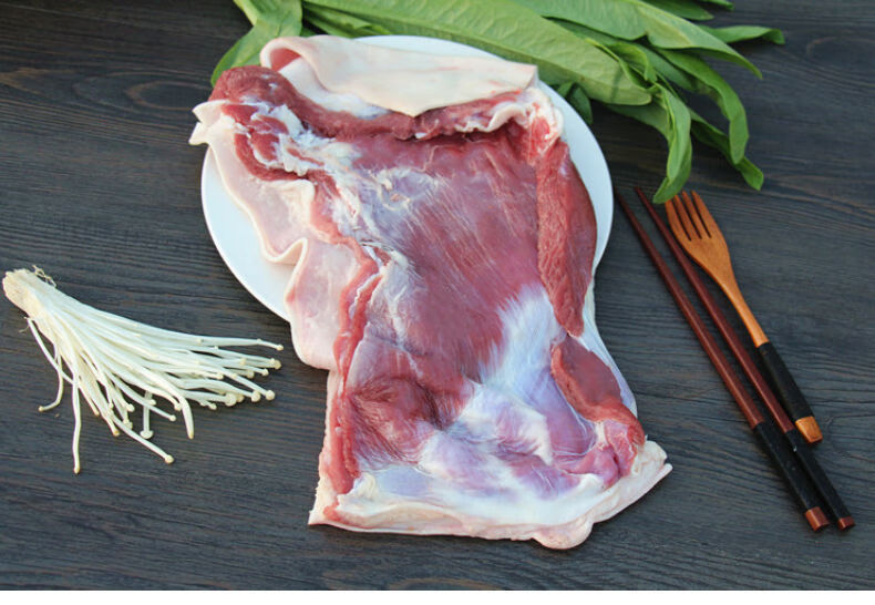 宓蝶 清真河南羔羊腩 现宰鲜羊腩 带皮羊腩 羊肚腩 羊腹肉 带皮鲜羊肉