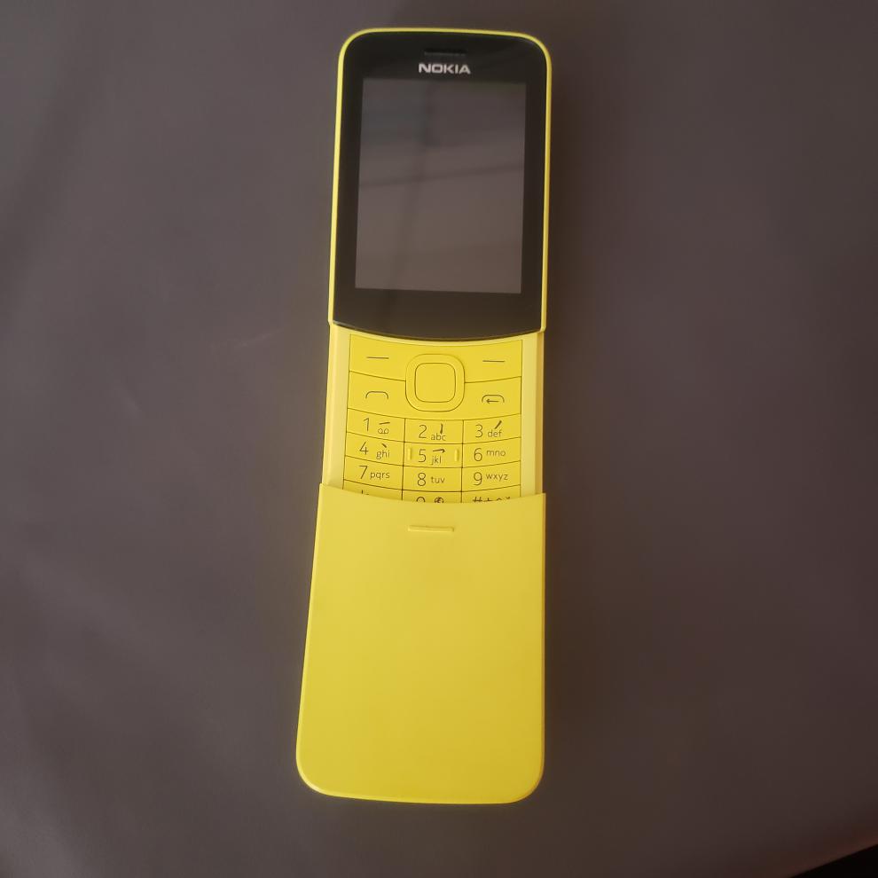 诺基亚(nokia) 诺基亚8110三网通移动联通4g.成色9.