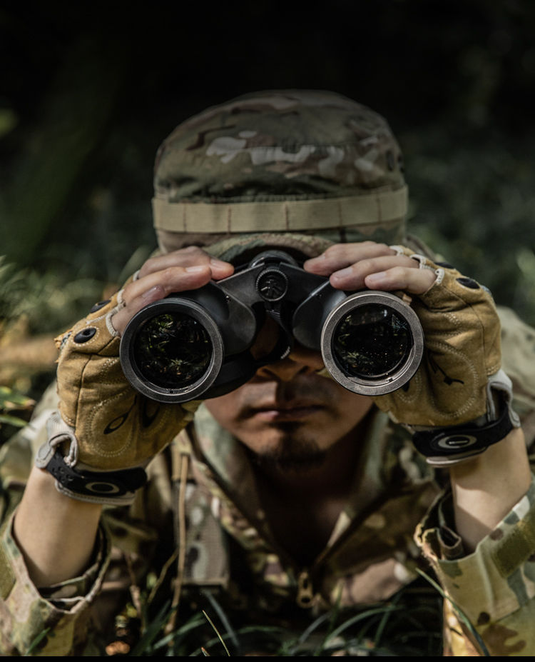 高清望远镜军事用高倍高清夜视双筒户外军工手双筒双目镜刀锋10x50