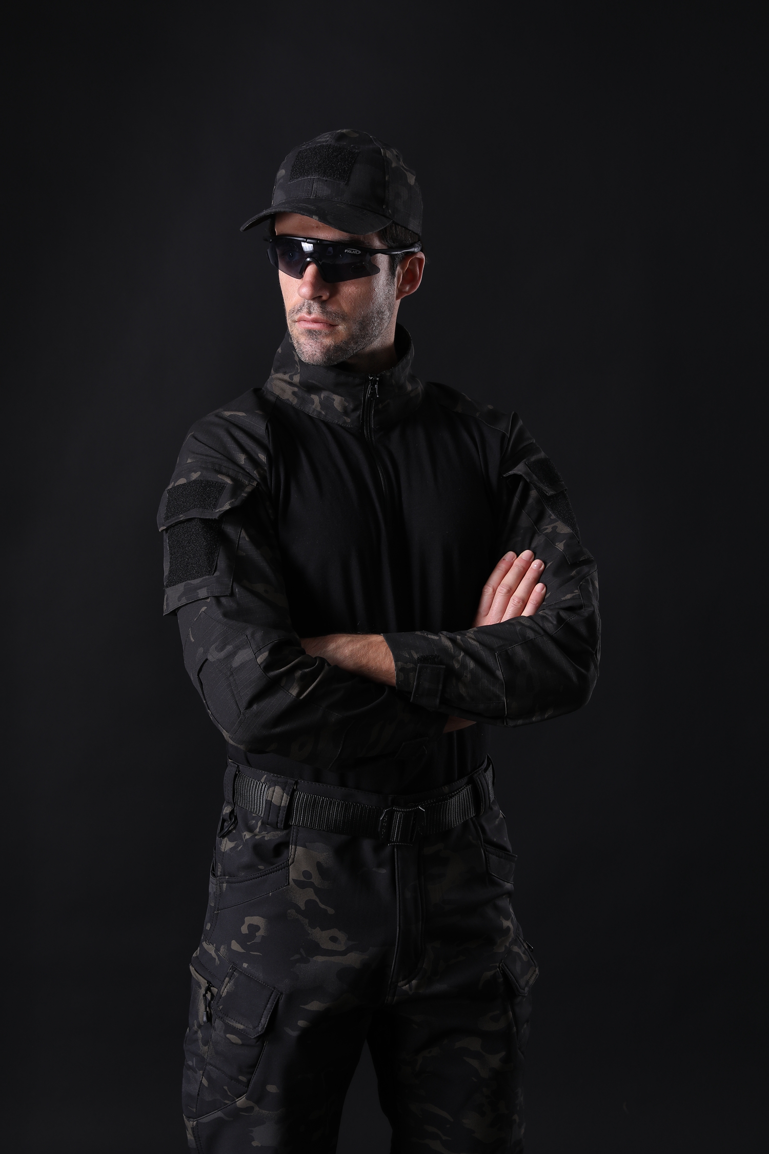 户外长袖t恤男季战术蛙服上衣迷彩套服野外作战训练打底衣 绿色 s(90