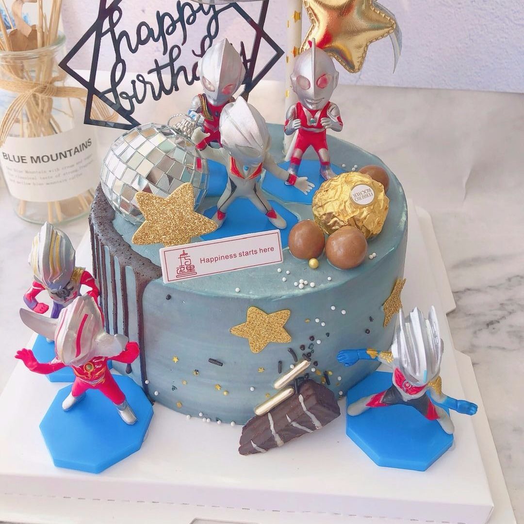 奥特曼蛋糕装饰烘焙儿童生日甜品台公仔摆件咸蛋超人怪兽玩具手办