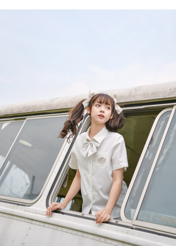 原创森女部落jk白衬衫内搭简约日系上衣学生学院风新款2021年黑色现货