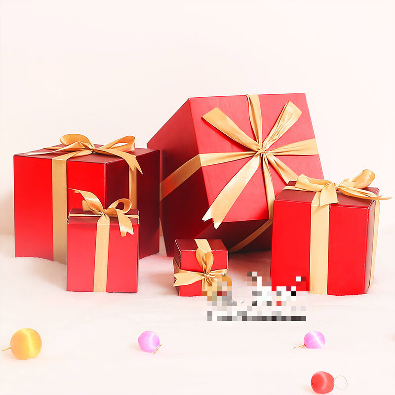 圣诞装饰品礼物盒 摆件橱窗场景美陈空盒子礼盒堆头新年礼品盒 哑光金