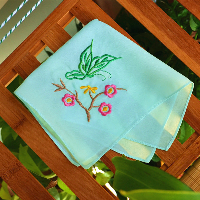 新品仿手帕古装舞蹈演出道具丝绸刺绣手绢绣花手帕女学生幼儿园出国礼