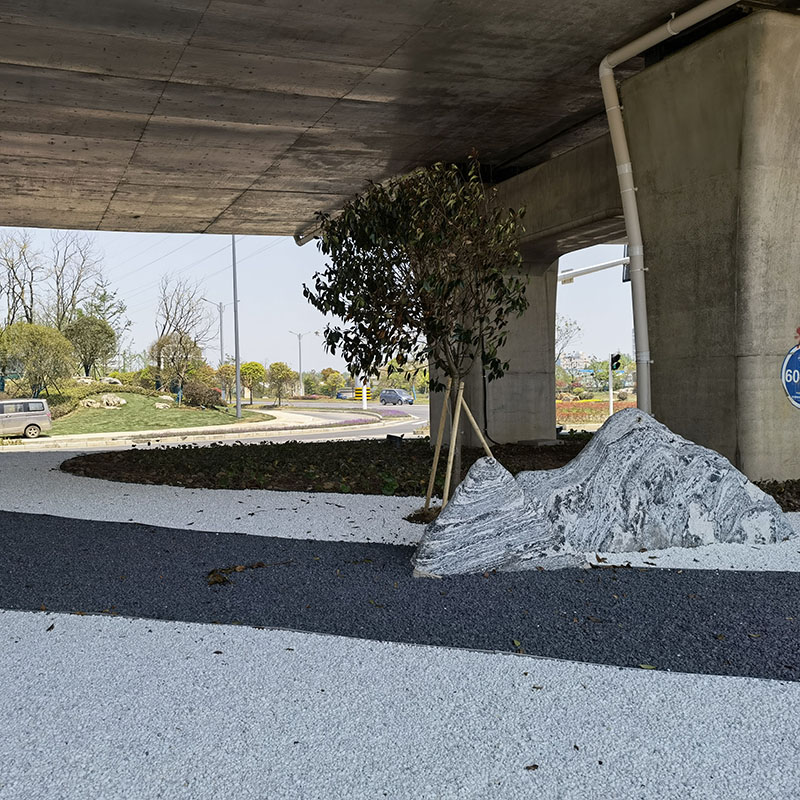 白石子白色天然鹅卵石铺地造景园林装饰景观庭院雨花石绿植花园白石子