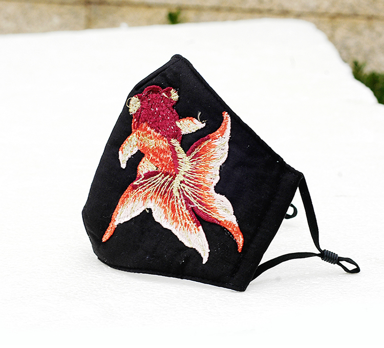 口罩女民族风绣花装饰透气可清洗网红明星同款潮骑车防风黑金鱼刺绣