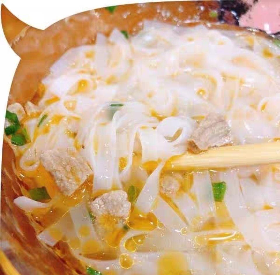 广西南宁特产快熟干粉河粉手工粉粉干宽米粉切粉汤粉带粉料2斤每一个