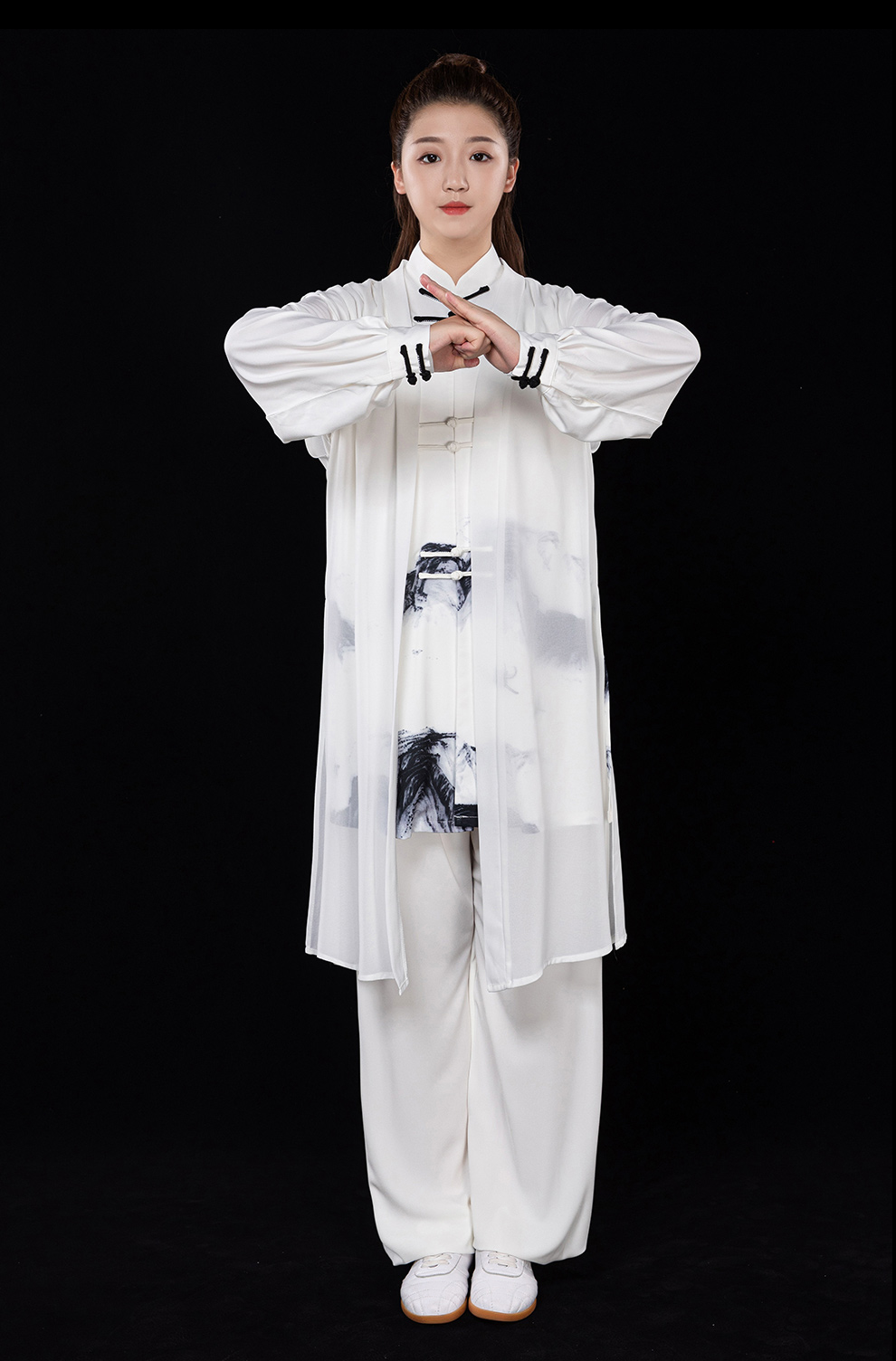 绘武太极服春款男女太极拳服装中老年武术表演练功服水墨披纱三件套