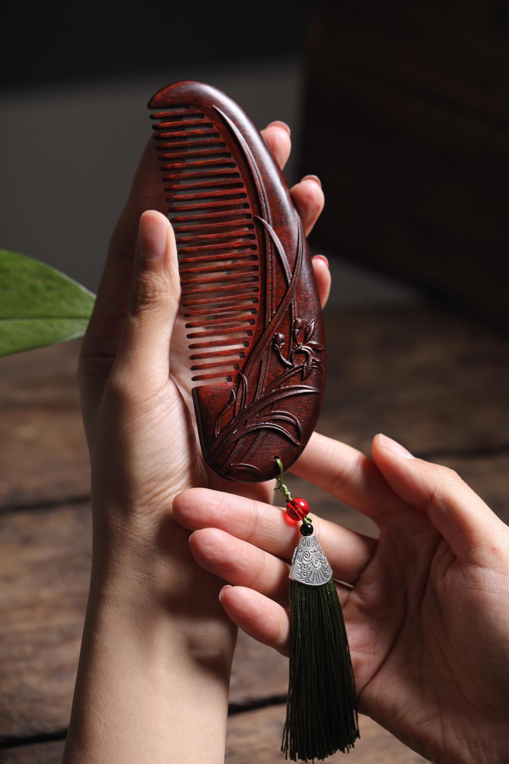 送母亲女友小叶紫檀梳子小叶红木梳子经络按摩梳雕刻梳子送女友闺蜜结