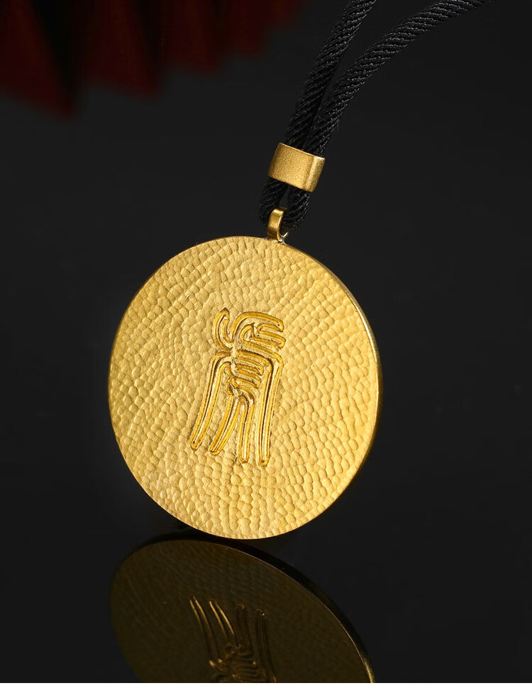 勋月珠宝古法黄金手工錾刻虎头吊坠足金9999十二生肖虎吊坠项链传承