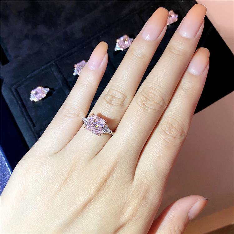 法族粉钻3克拉方形钻戒女戒指仙女配饰结婚节日礼物开口可调节