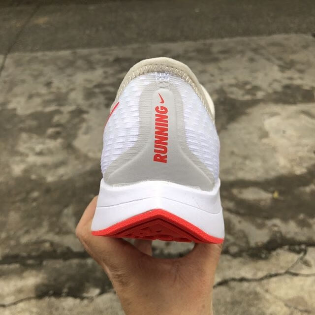 超级飞马情侣款透气舒适运动跑步鞋缓震泡棉中底脚感舒适原盒 飞马36