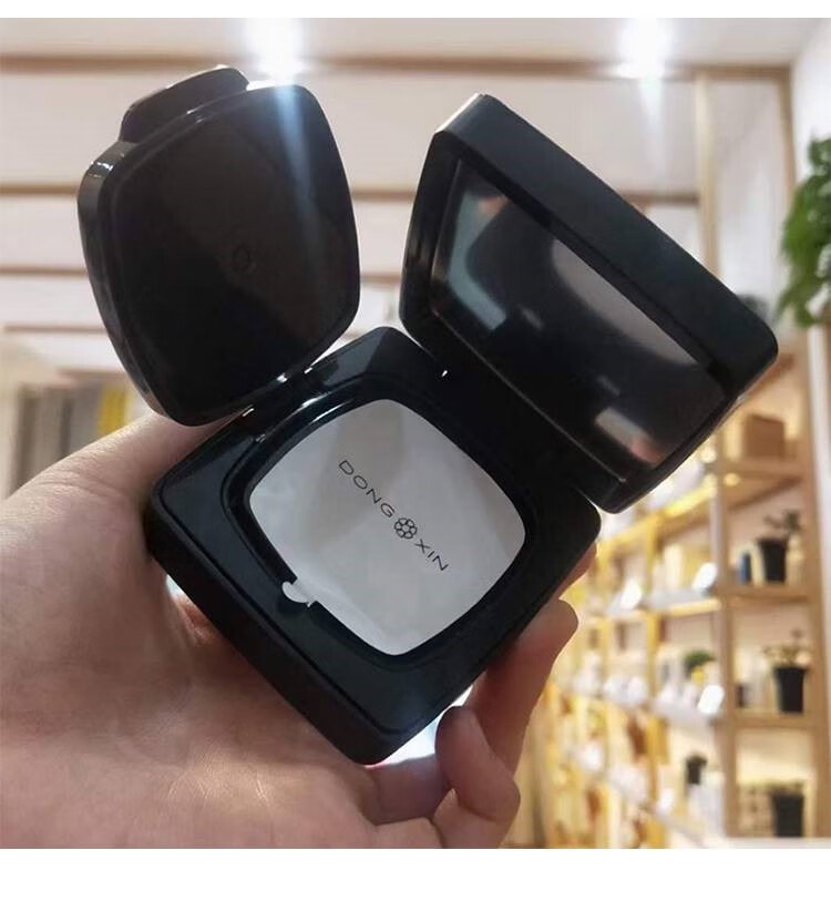 董欣五折珍珠气垫cc霜遮瑕保湿控油不脱妆遮瑕粉底保护肤品孕 正装