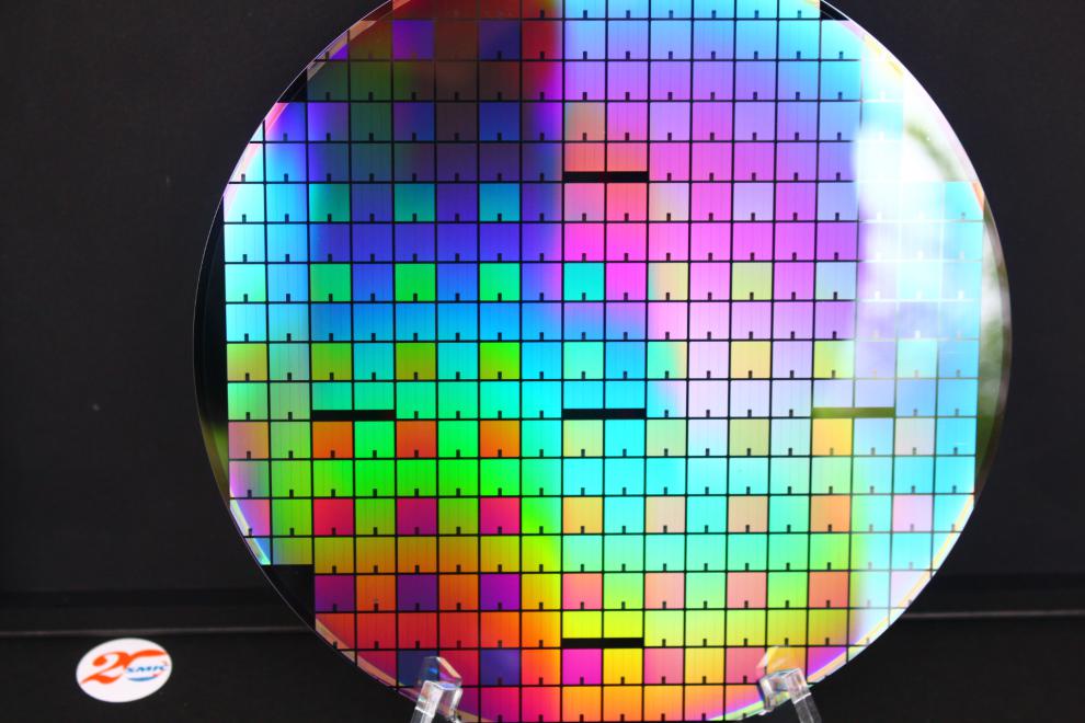 硅晶圆 晶圆8寸12寸光刻片集成电路半导体硅片芯片ic中国芯盖乐多 8寸