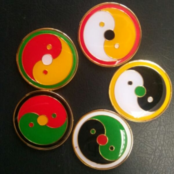 万字符太极图8公分调化解增加能量绿红黄白黑绿太极图sn1300黑色万字