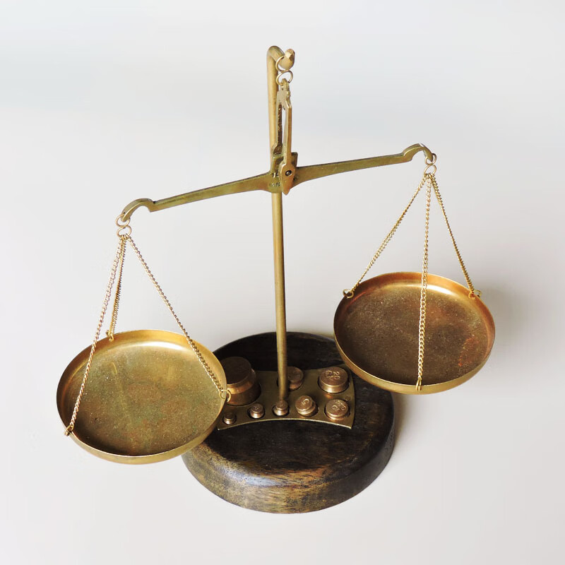 新款天平摆件 印度复古黄铜天平秤时尚家居经典休闲手工艺术品软装