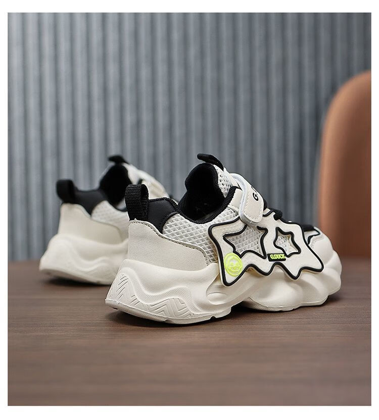 b099538211de1062.jpg' style=