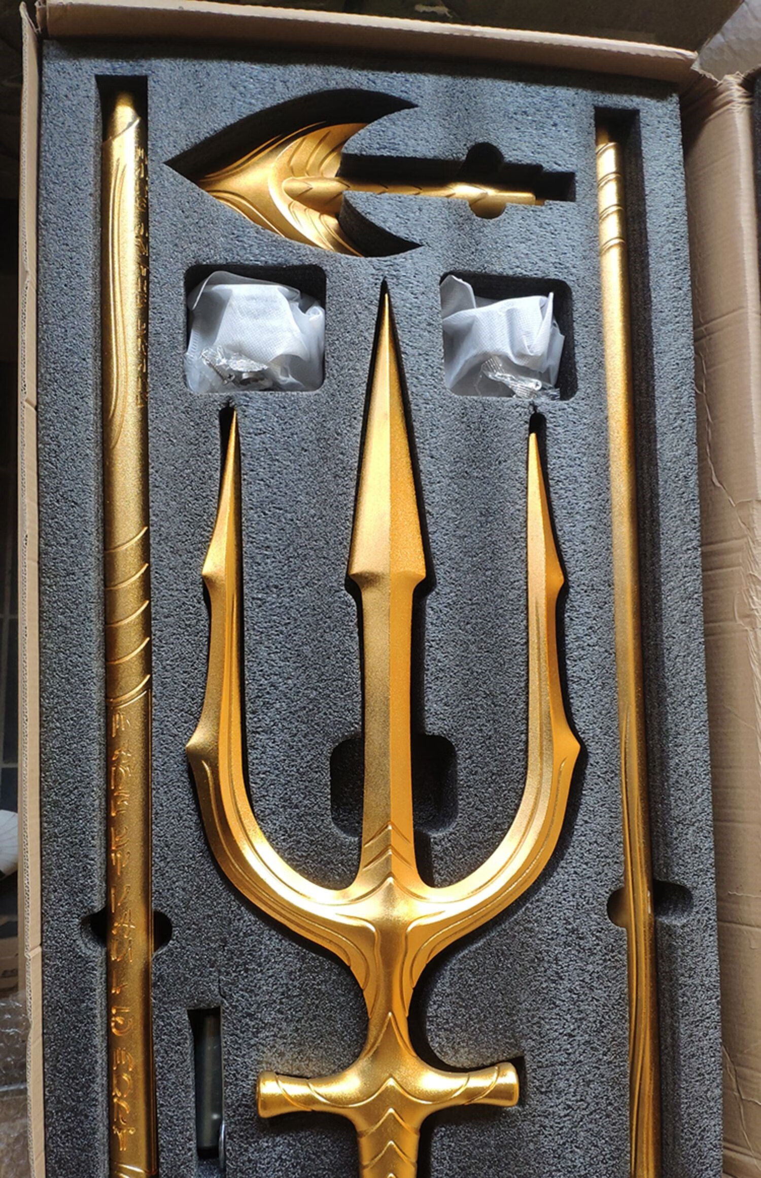 hcmy正义联盟海王三叉戟亚瑟金色叉子1比1全金属2米1模型周边 铝包钢