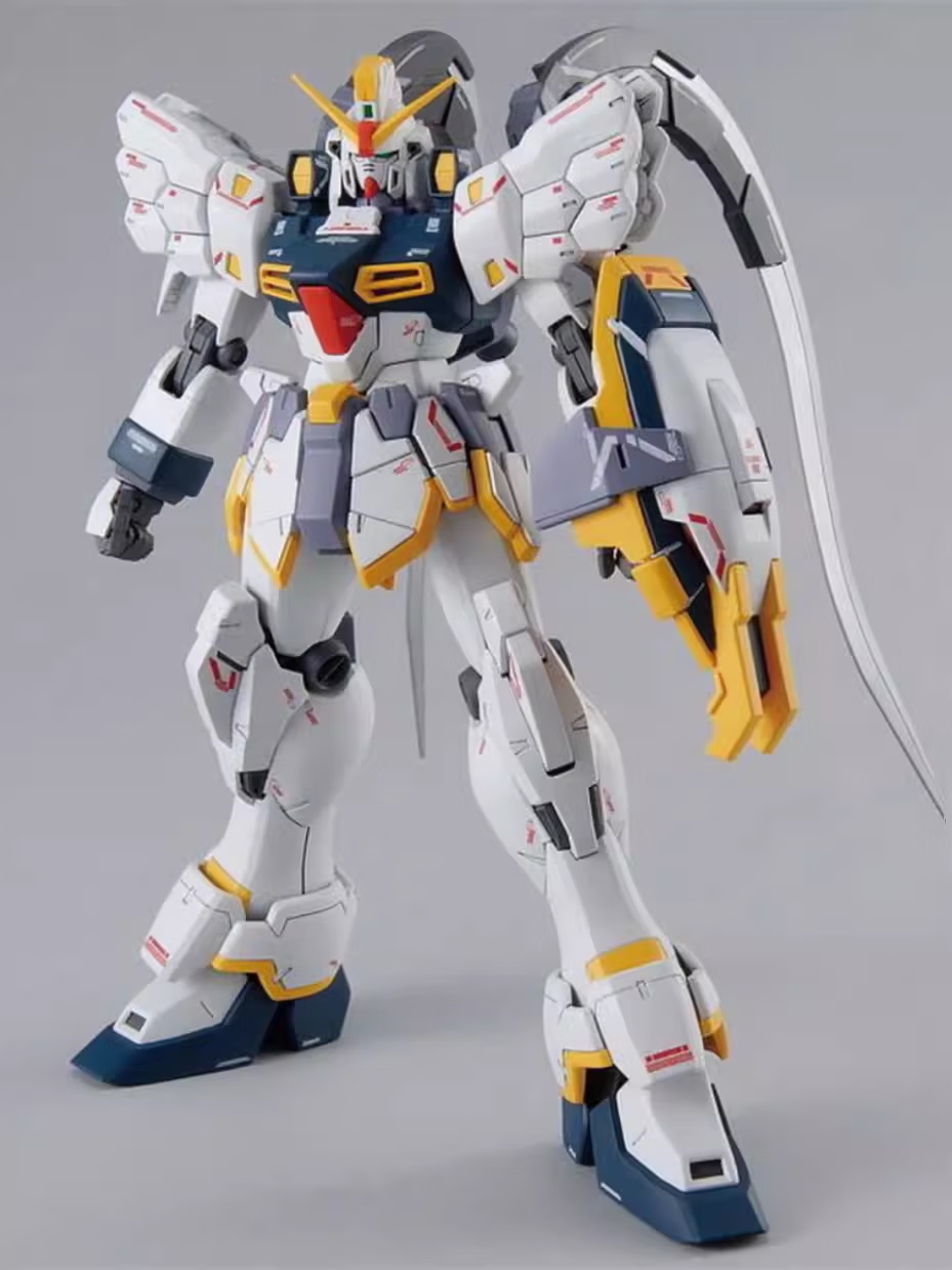 BANDAI MG Mobile Suit Gundam Wing Desert Gundam Model Kit 1