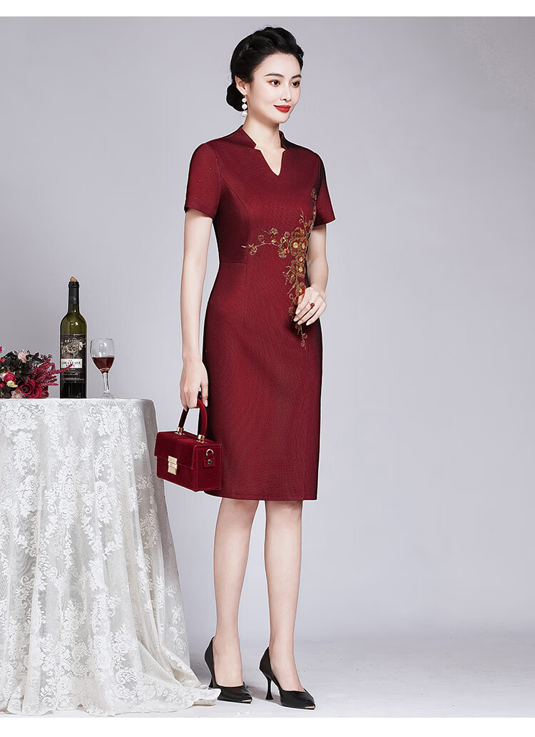 女装喜婆婆婚宴装高端洋气大牌高贵年轻参加婚庆新娘妈妈结婚礼服秋季