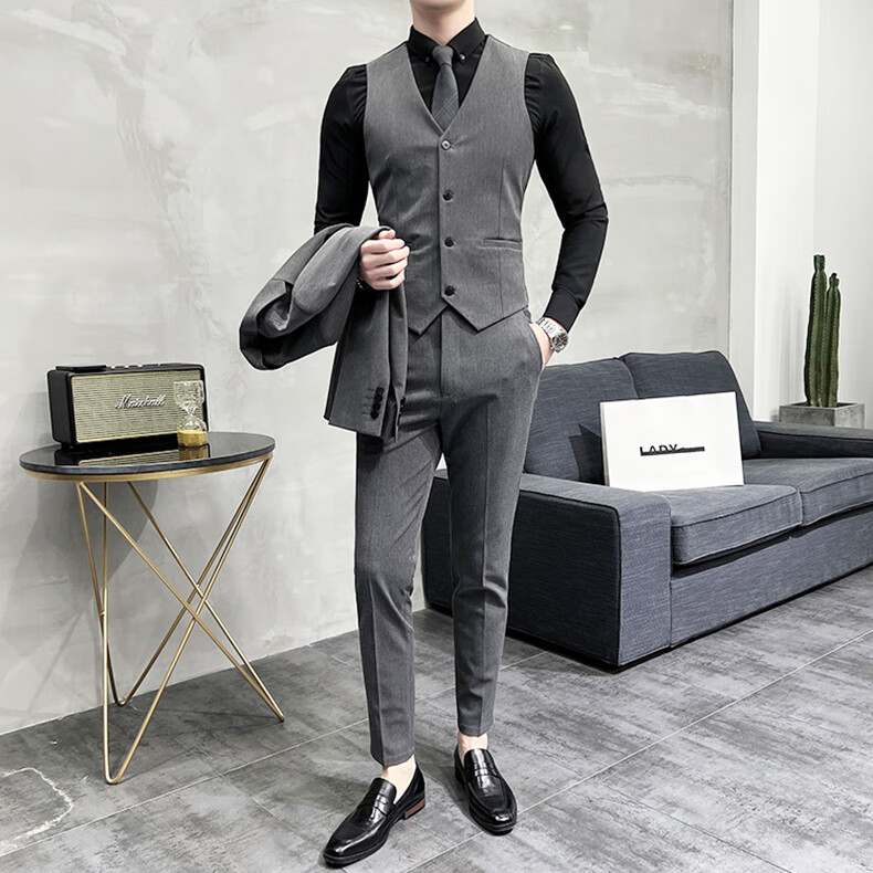 21b678344a9dacee.jpg