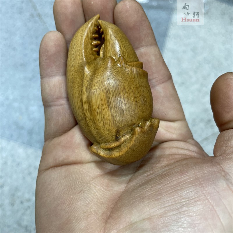 蟹钳把玩绿檀木雕螃蟹钳手把件车内挂饰实木摆件创意礼物寓意手中有钱