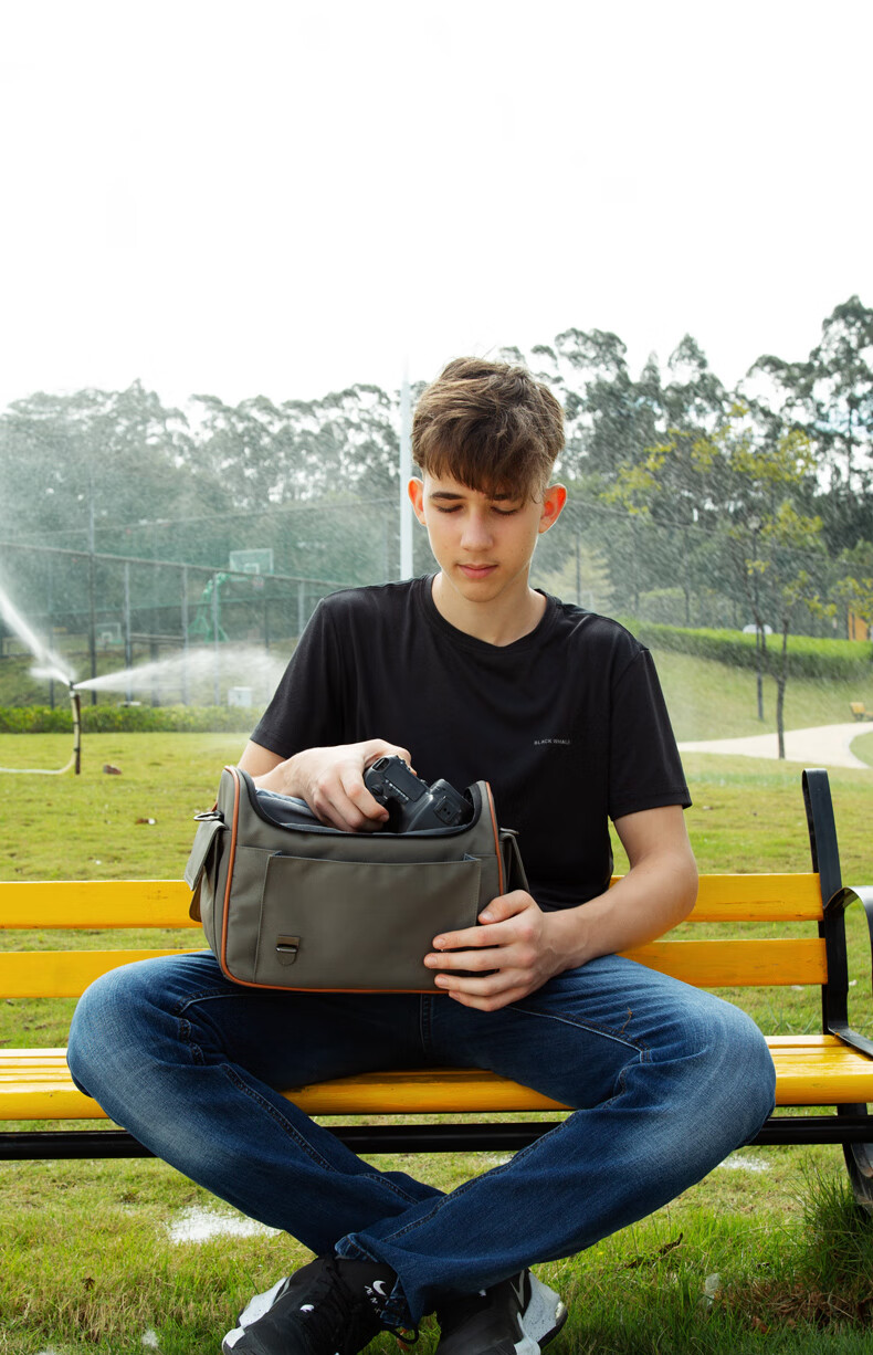 Pulewei Shoulder Crossbody Camera Bag, Protective Rain Cover, Waterproof, for Mirrorless And DSLR Users, Professional Lens Travel Portable Storage Bag 11