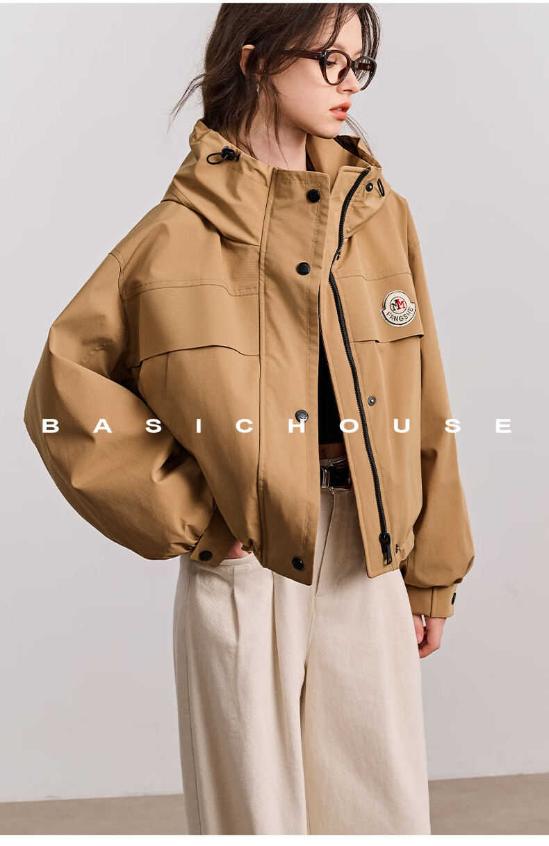 BASIC HOUSE/百家好山系户冬季2024鸭绒保暖卡其色外连帽羽绒服女2024冬季90鸭绒保暖外套 卡其色 M详情图片6