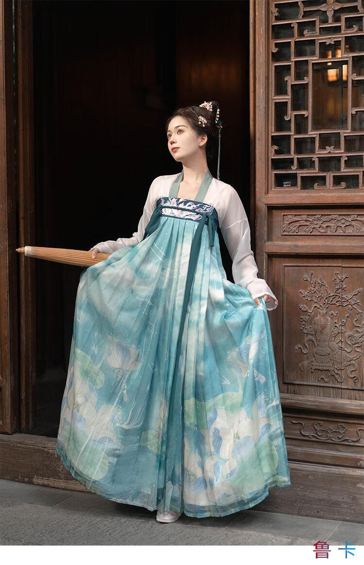 拉夏贝尔la【特价捡漏】轻舞重工清欢原创汉服一片式女齐胸襦裙6米大