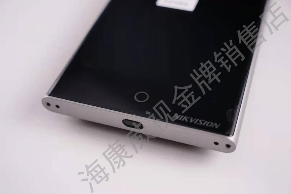 da3fc3c089f2959b.jpg