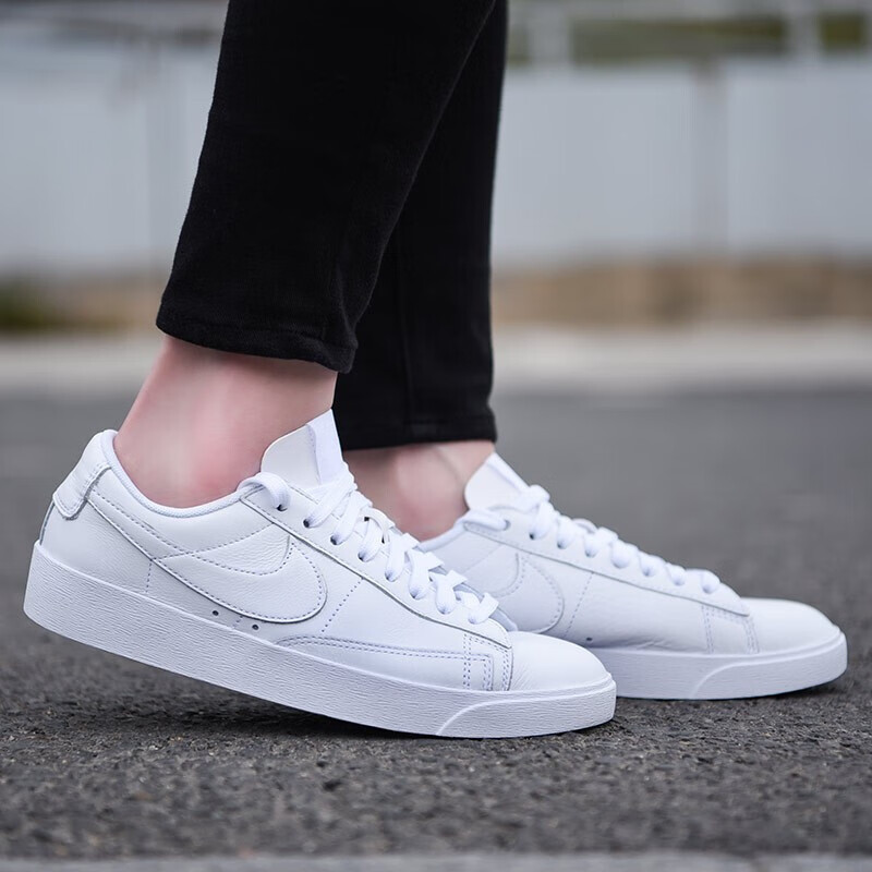 耐克(nike)女鞋秋季新款blazer low 77开拓者时尚潮流大勾板鞋低帮