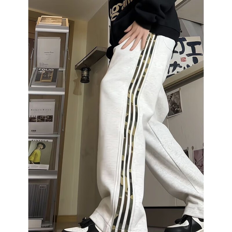 8835cdd8c7ce0671.jpg