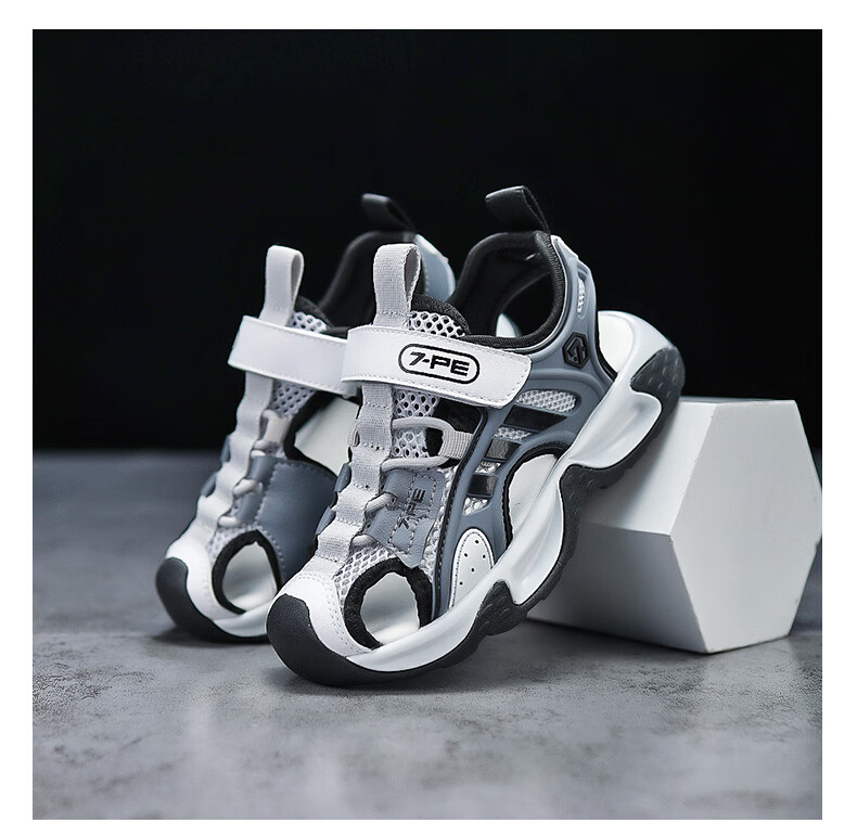 7-PE Boys' Sandals 2026 Summer New Closed-Toe Anti-Collision Sports Beach Breathable Kids' Shoes for Older Children 14