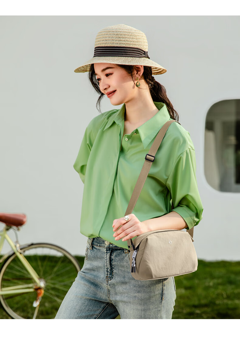 GOLF Crossbody Bag for Women, Fashionable Handbag, Water-Resistant Shoulder Bag, Versatile Phone Pouch, Small Purse, Birthday Gift for Wome 9