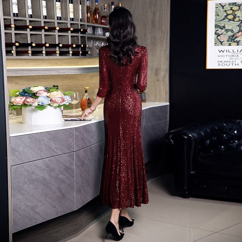 6d6c687093c06bd6.jpg' style=