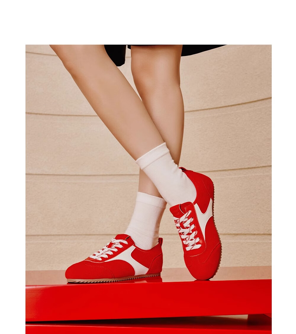 TOOMANYSHOES Celebrity Style Slip-On White Sneakers Sports Training Shoes Women Retro Casual Shoes Neon Street Red Size 38 9