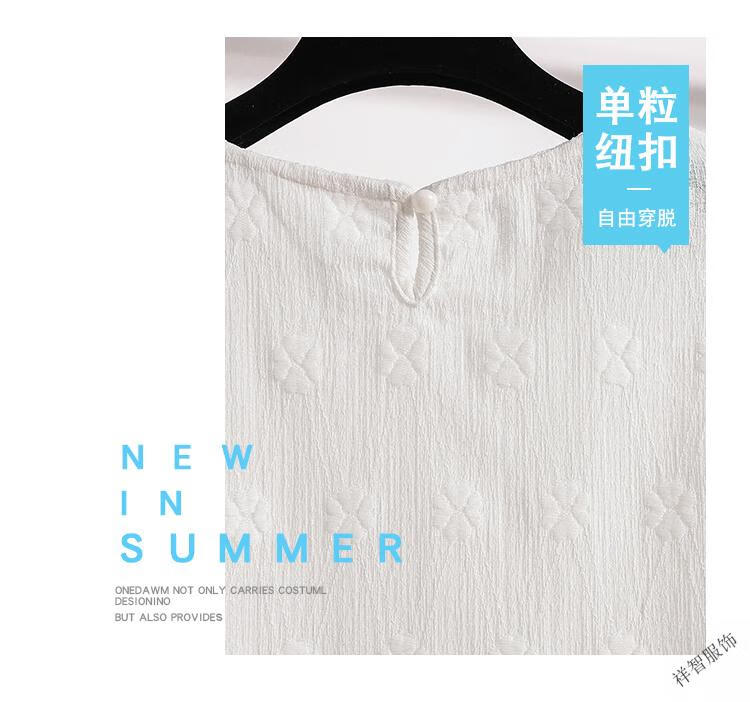 1b1a2a48f618b547.jpg' style=